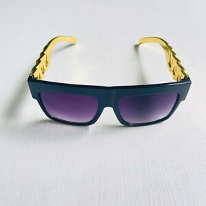 Goldtone and Black Glam Chain Link Fashion Sunglasses